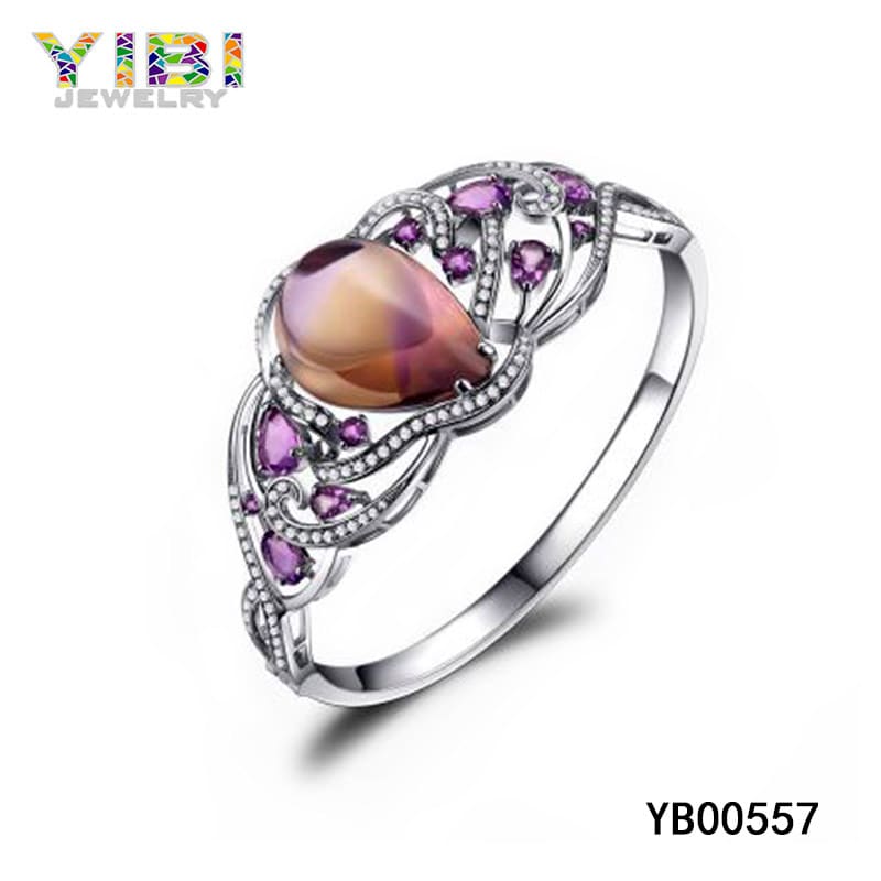 Amethyst gemstone ring